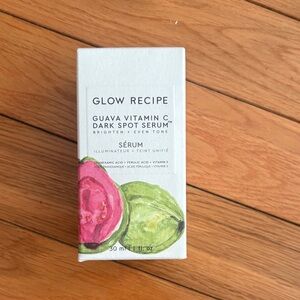 Glow Recipe Guava Vitamin C Serum - White and Green